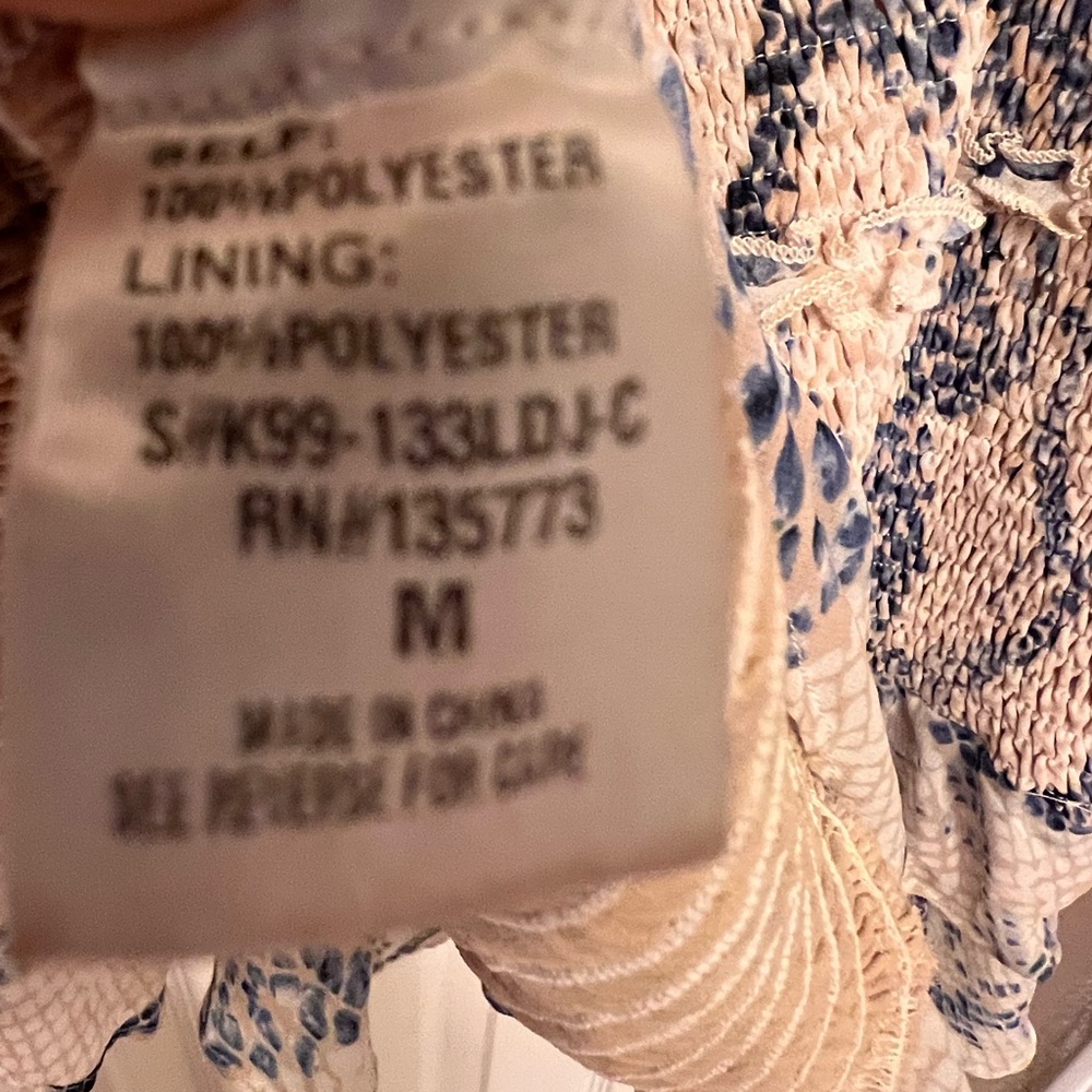 Karlie Rhea Blue & Cream Snake Print Smocked Ruffle Mini Dress, Size M - Picture 5 of 9